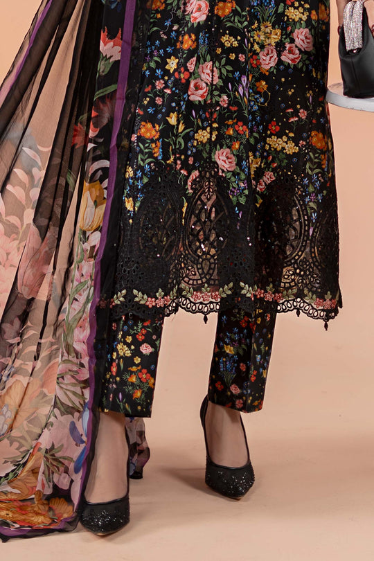 Karandi-3PC Embroidered Shirt with Karandi Printed Dupatta 1